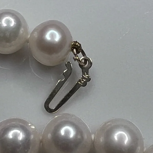 14K Solid Gold Clasp Hand Knotted High Quality Freshwater Pearl Necklace 7-8mm - Picture 4 of 4